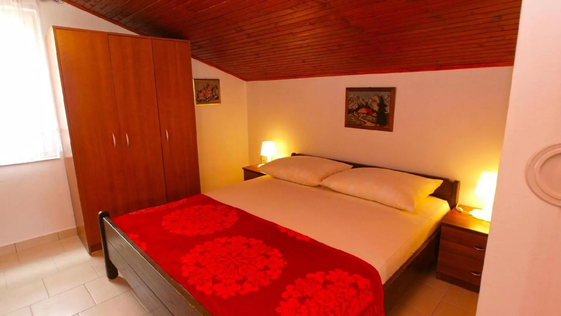 Apartment Ferienwohnung Fuer 3 Personen Ca 30 Qm In Banjole, Istrien Istrische Riviera Croatia